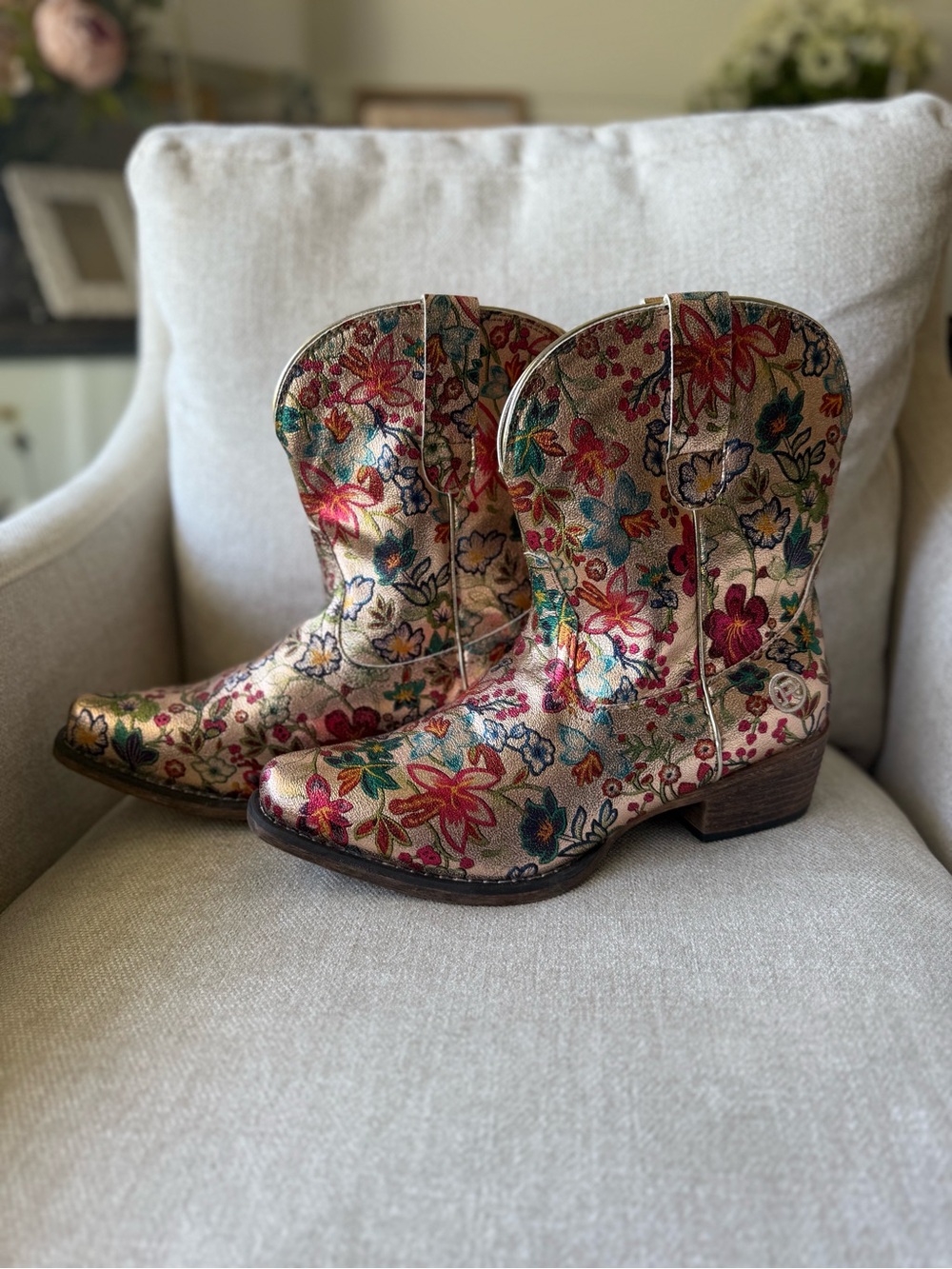 Roper Women’s Ingrid Floral Western Booties- country, boots, gold, cowgirl